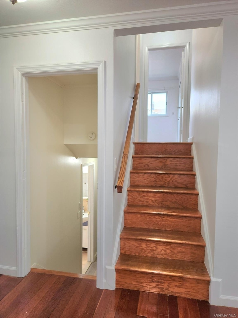 11 Howard Street - Photo 8