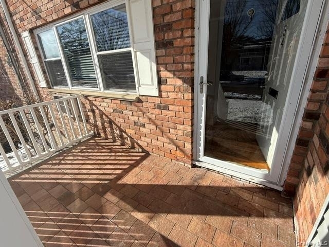 54 Ralph Avenue - Photo 5