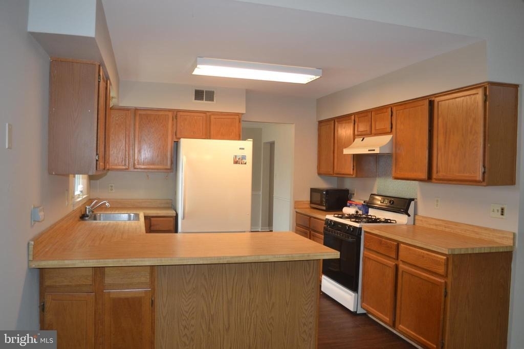 9614 Shannon Lane - Photo 7