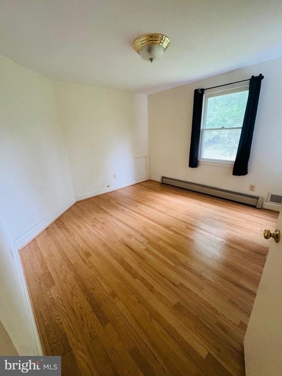 4046 Elizabeth Lane - Photo 18