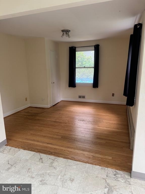 4046 Elizabeth Lane - Photo 9