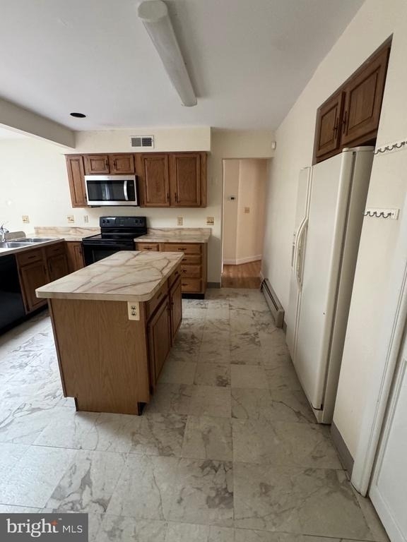 4046 Elizabeth Lane - Photo 6