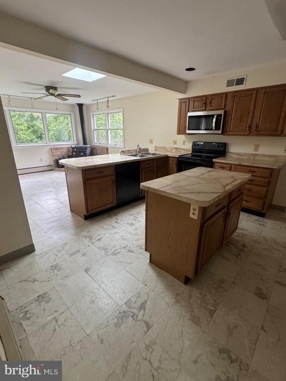 4046 Elizabeth Lane - Photo 5