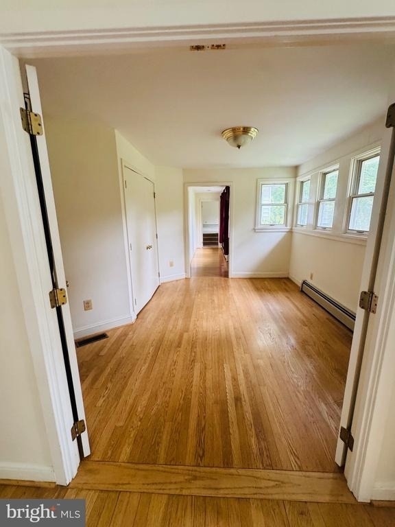 4046 Elizabeth Lane - Photo 4