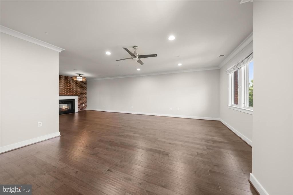 1412 Main Line Boulevard - Photo 7