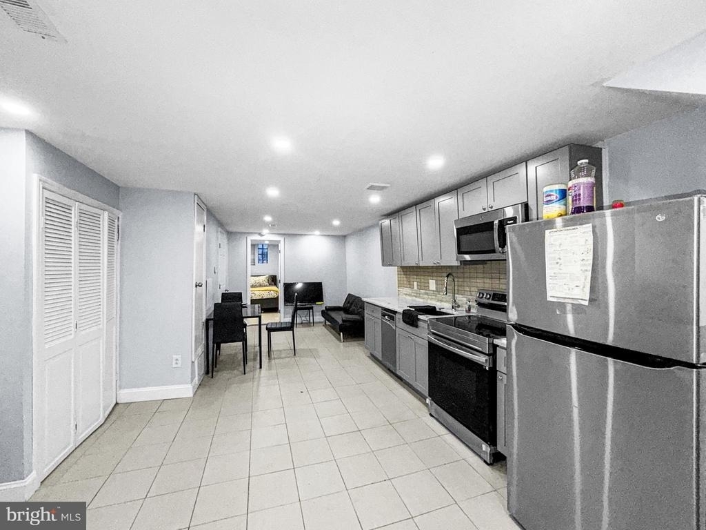 4644 G Street - Photo 0