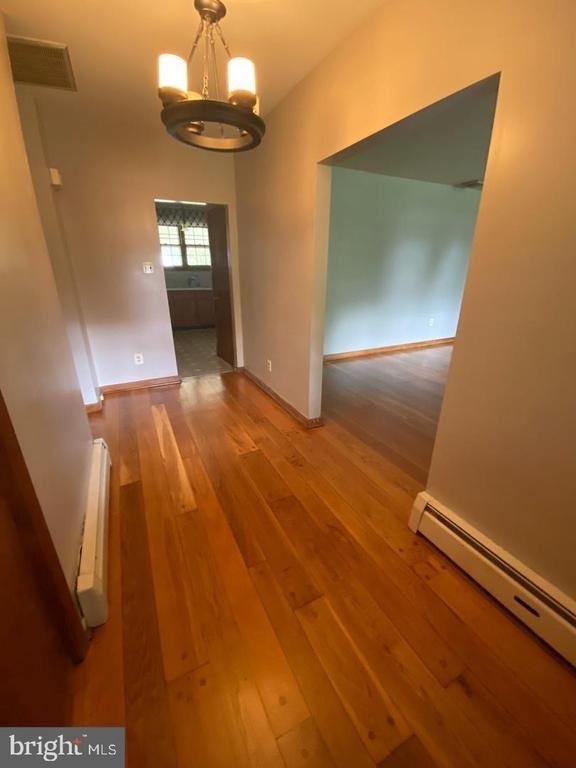 1002 Windsor Avenue - Photo 8