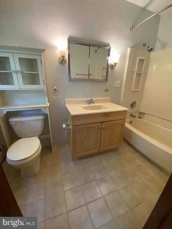 1002 Windsor Avenue - Photo 6
