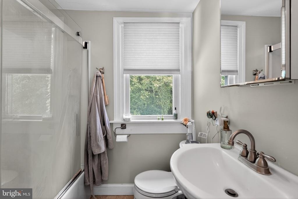 475 Old Elm Street - Photo 16