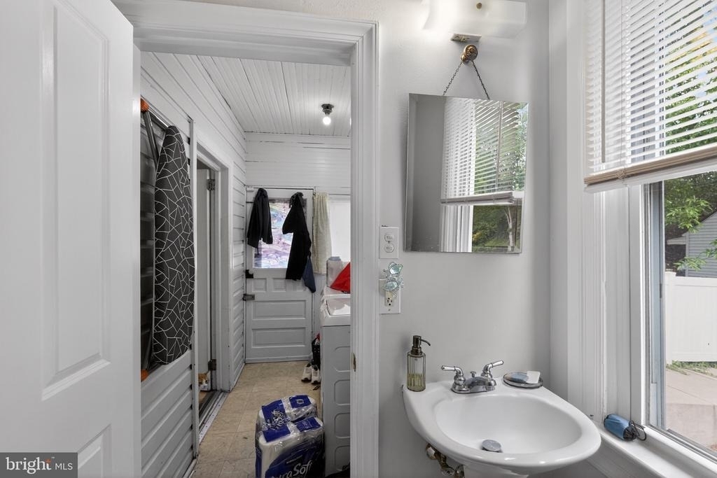 475 Old Elm Street - Photo 13