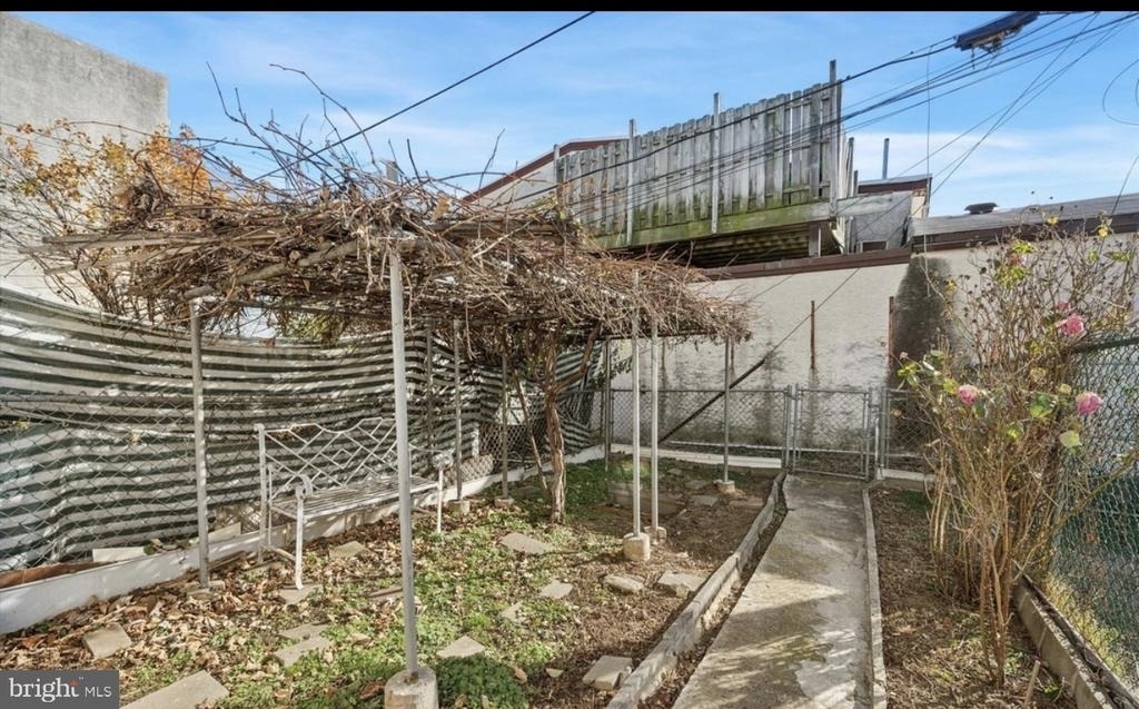 77 N Keystone Avenue - Photo 7
