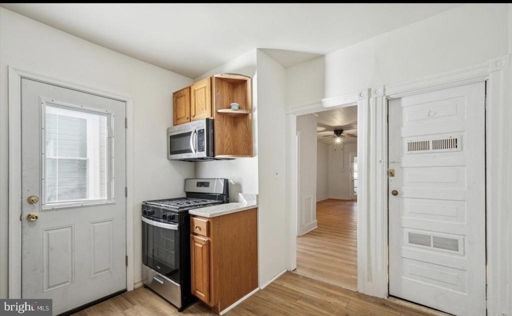 77 N Keystone Avenue - Photo 4