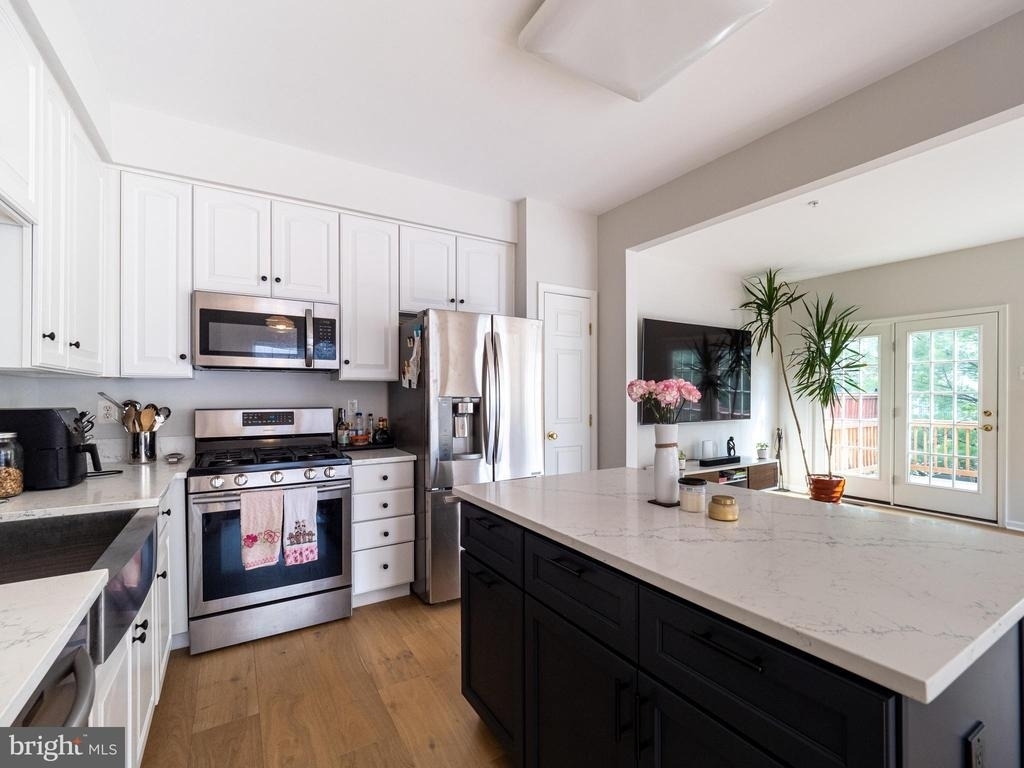 13001 Vaden Terrace - Photo 8