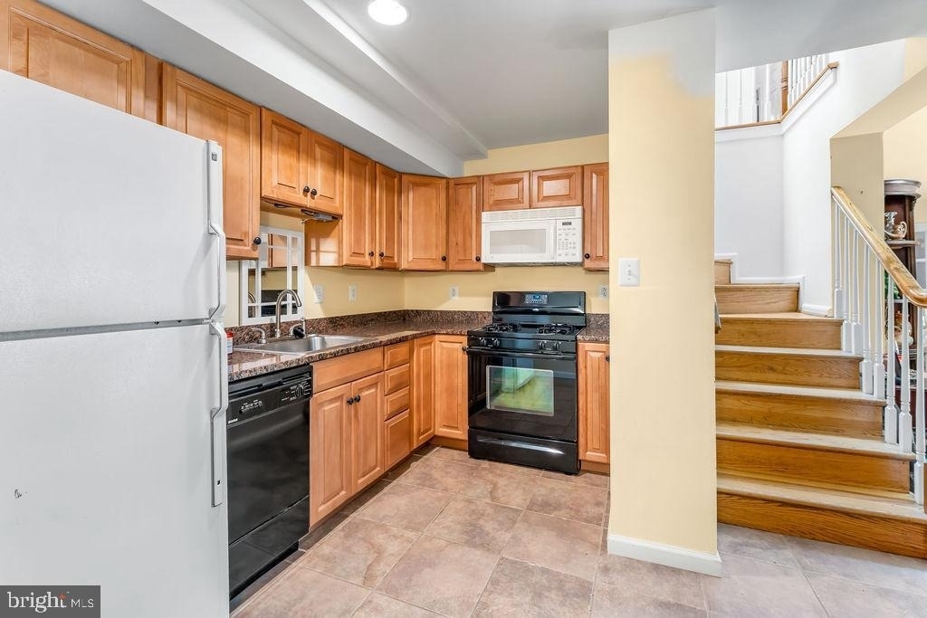 1329 Gresham Road - Photo 31