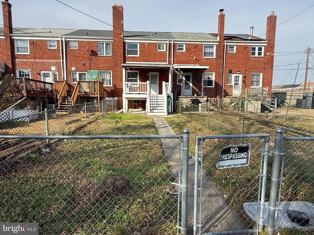 1907 Penhall Road - Photo 14