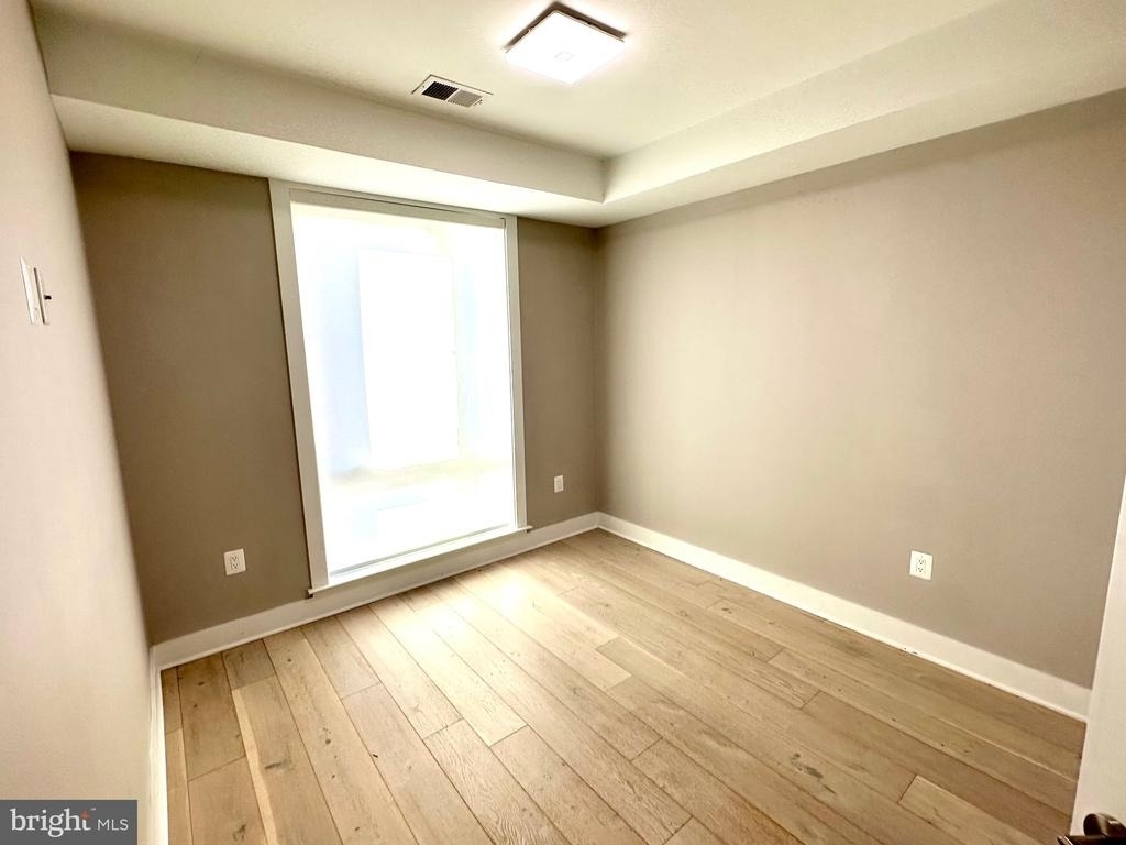 2900 12th Street Ne - Photo 13