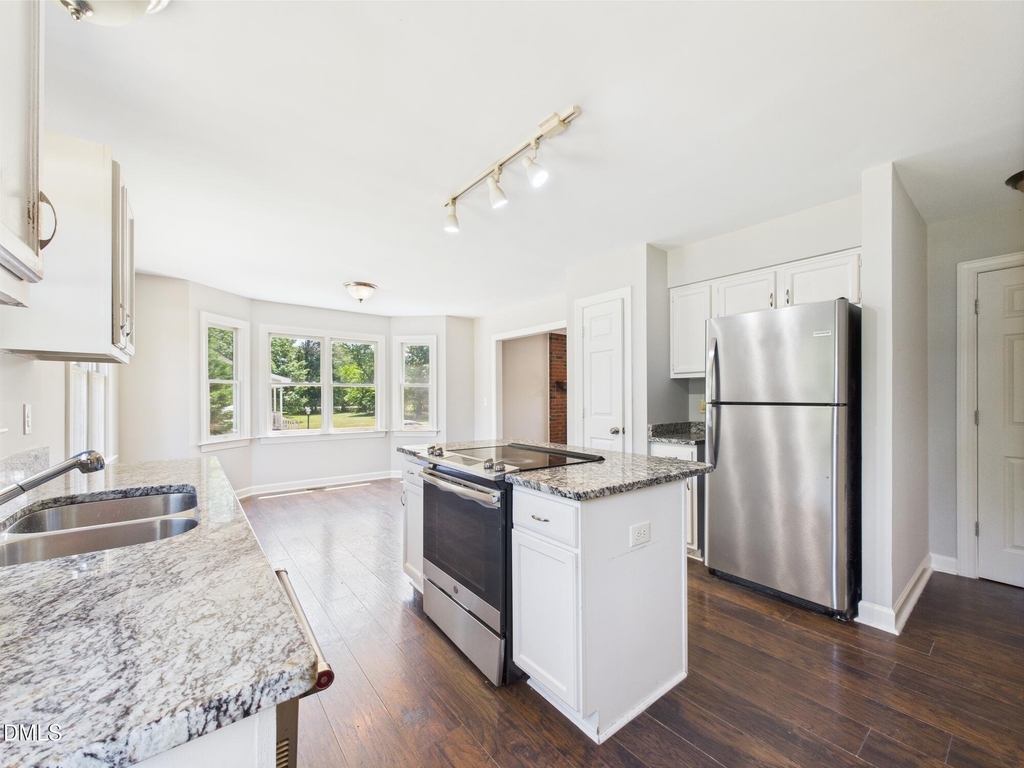 10917 Fanny Brown Road - Photo 19