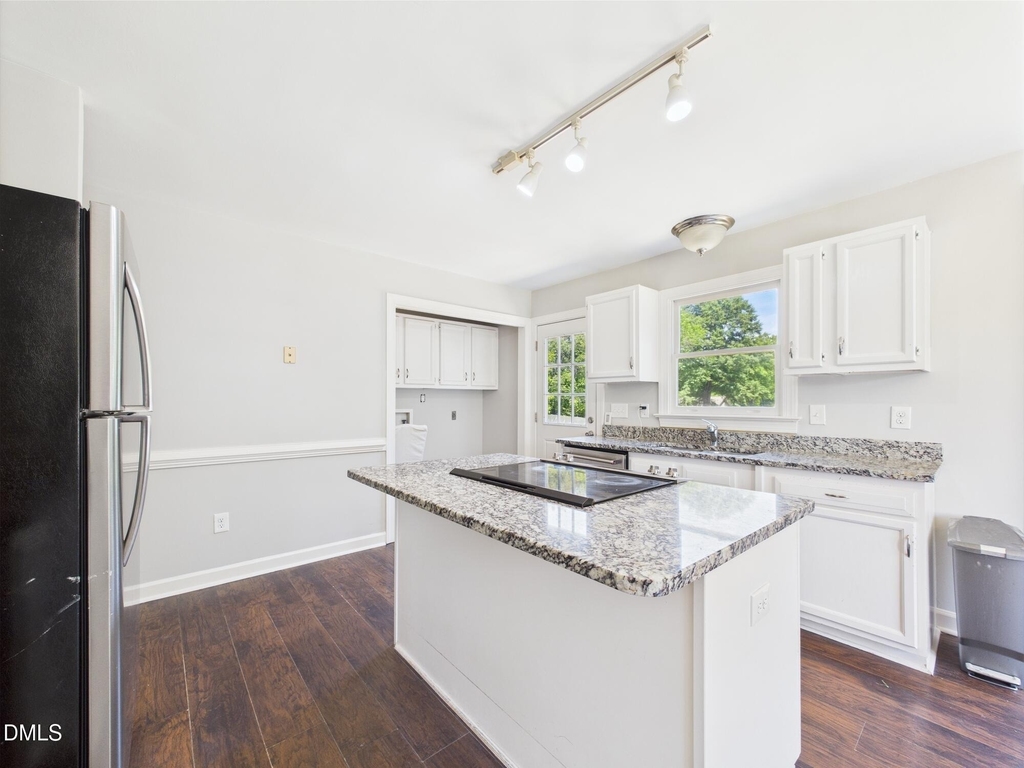 10917 Fanny Brown Road - Photo 18