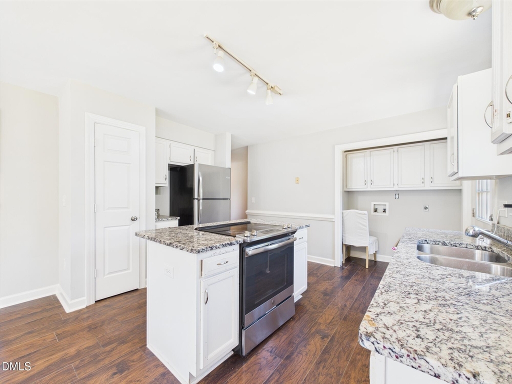 10917 Fanny Brown Road - Photo 17
