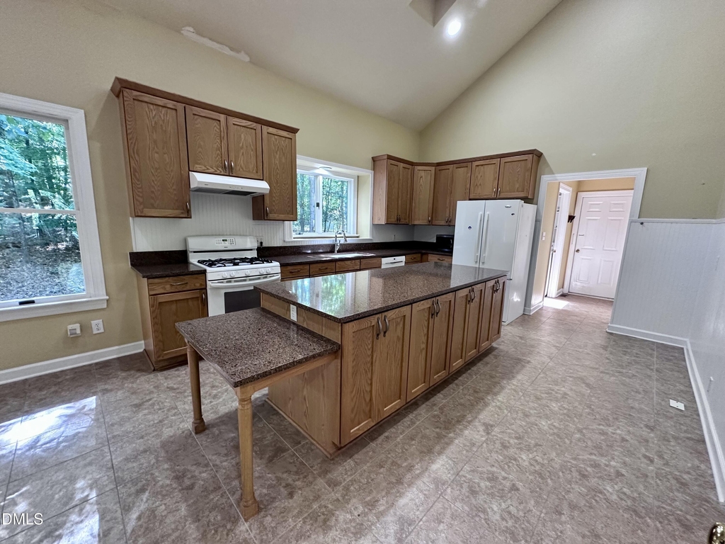 628 Spindlewood - Photo 5
