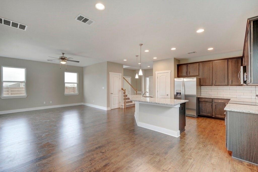 708 Coconut Grove St - Photo 5