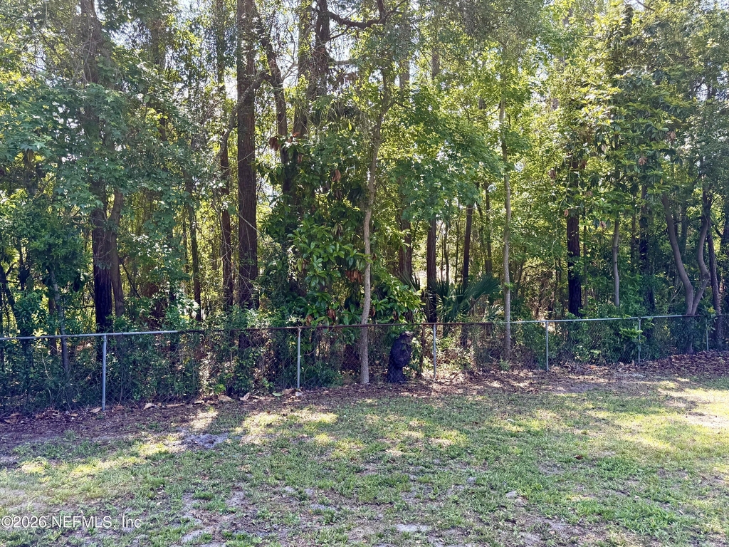 2909 Lauderdale Drive E - Photo 18