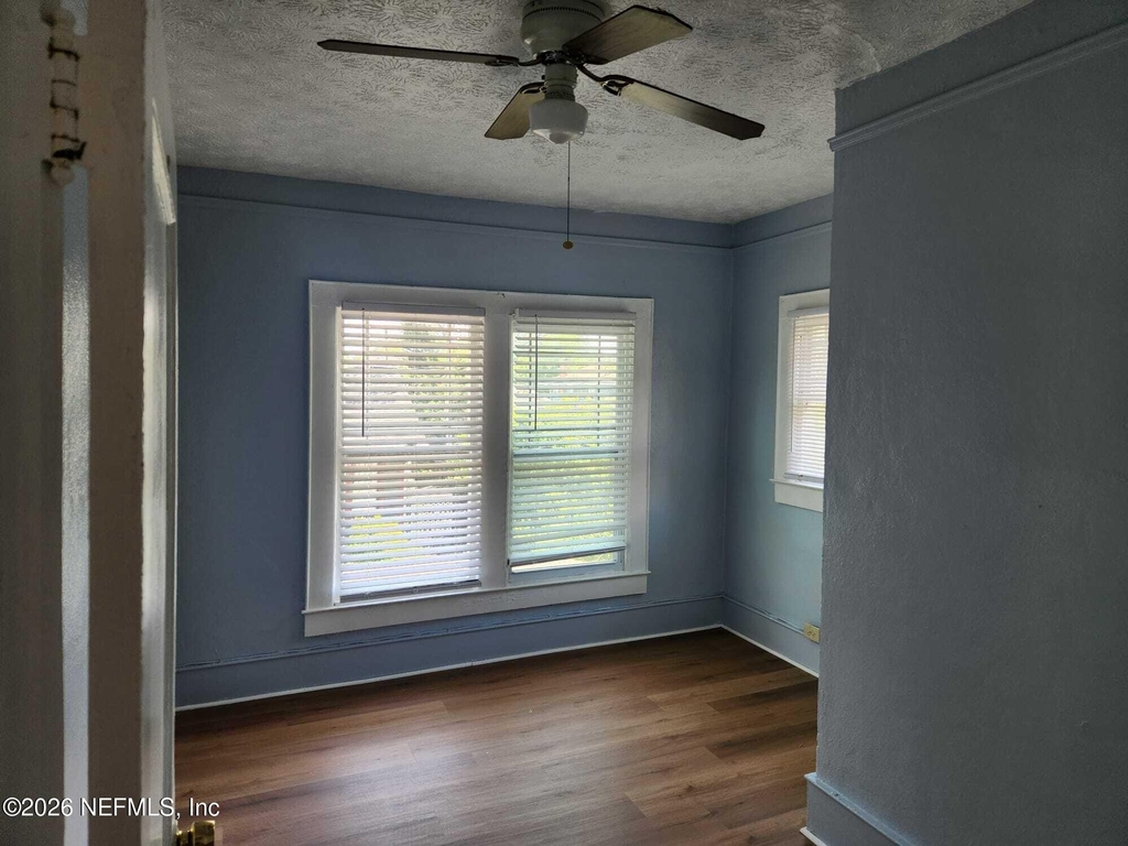2577 Haldumar Terrace - Photo 3