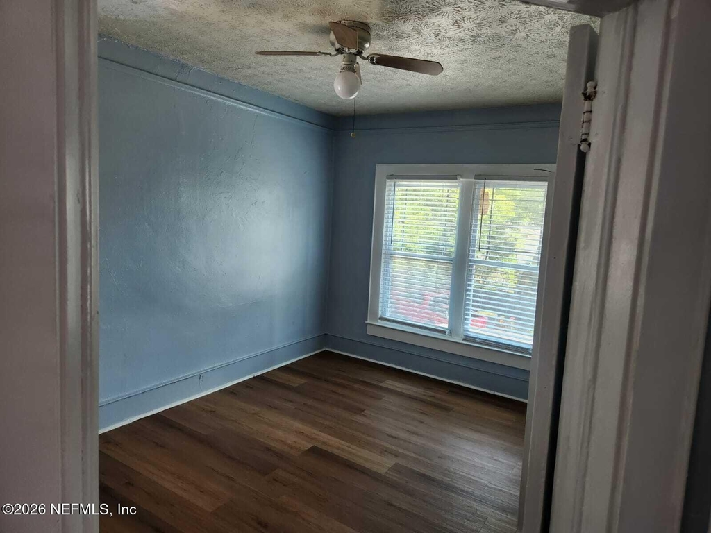 2577 Haldumar Terrace - Photo 7