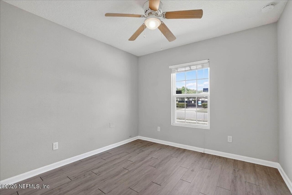 12190 Alexandra Drive - Photo 13