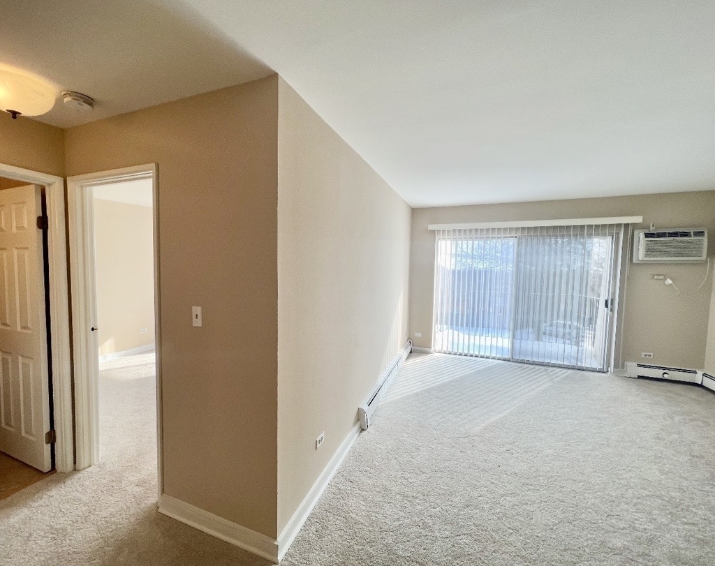 1461 N Winslowe Drive - Photo 6