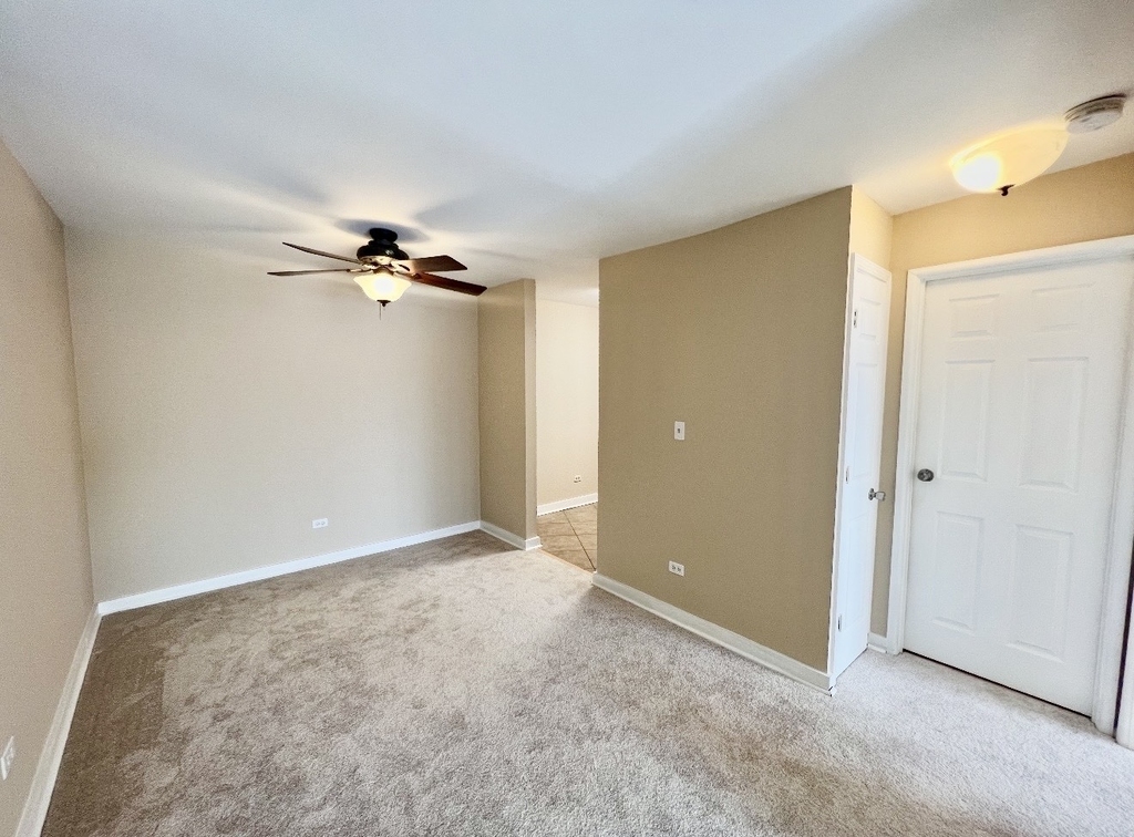 1461 N Winslowe Drive - Photo 3