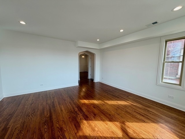 7825 S Wood Street - Photo 2