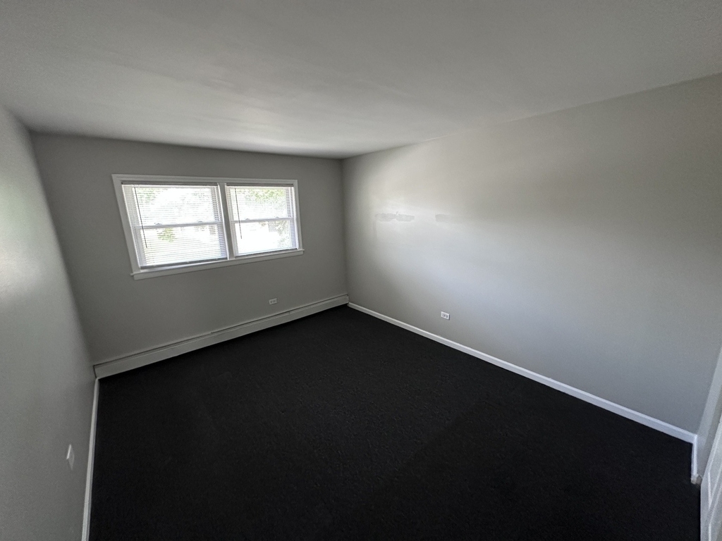 14500 Cottage Grove Avenue - Photo 6