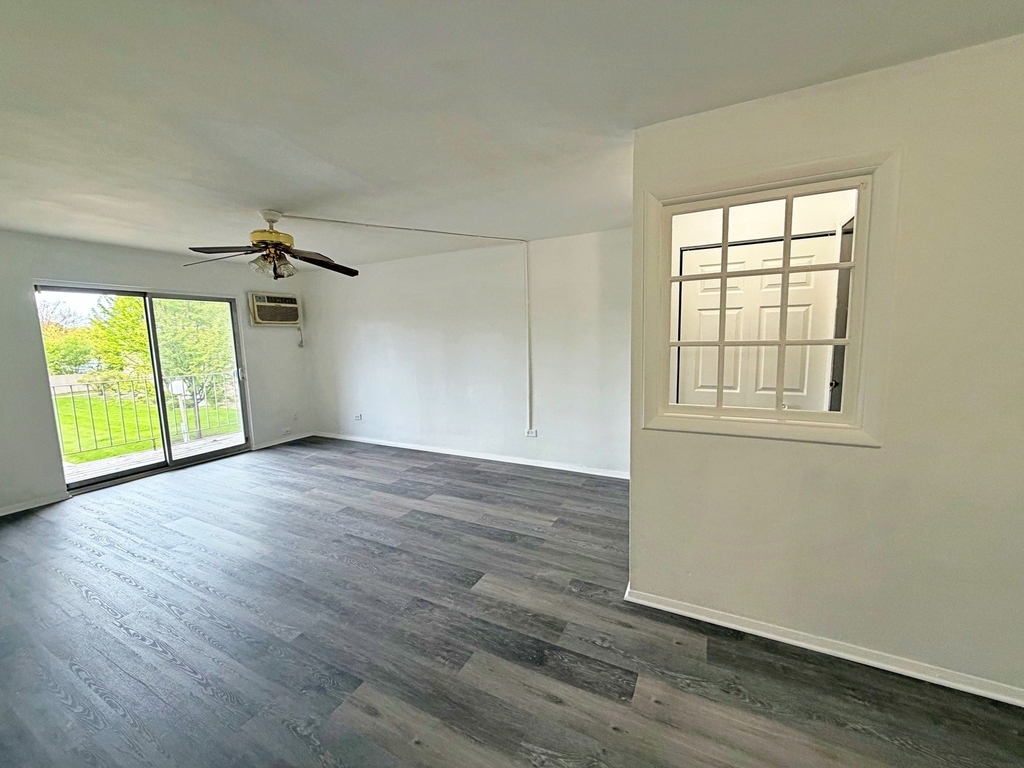 841 Blossom Lane - Photo 4