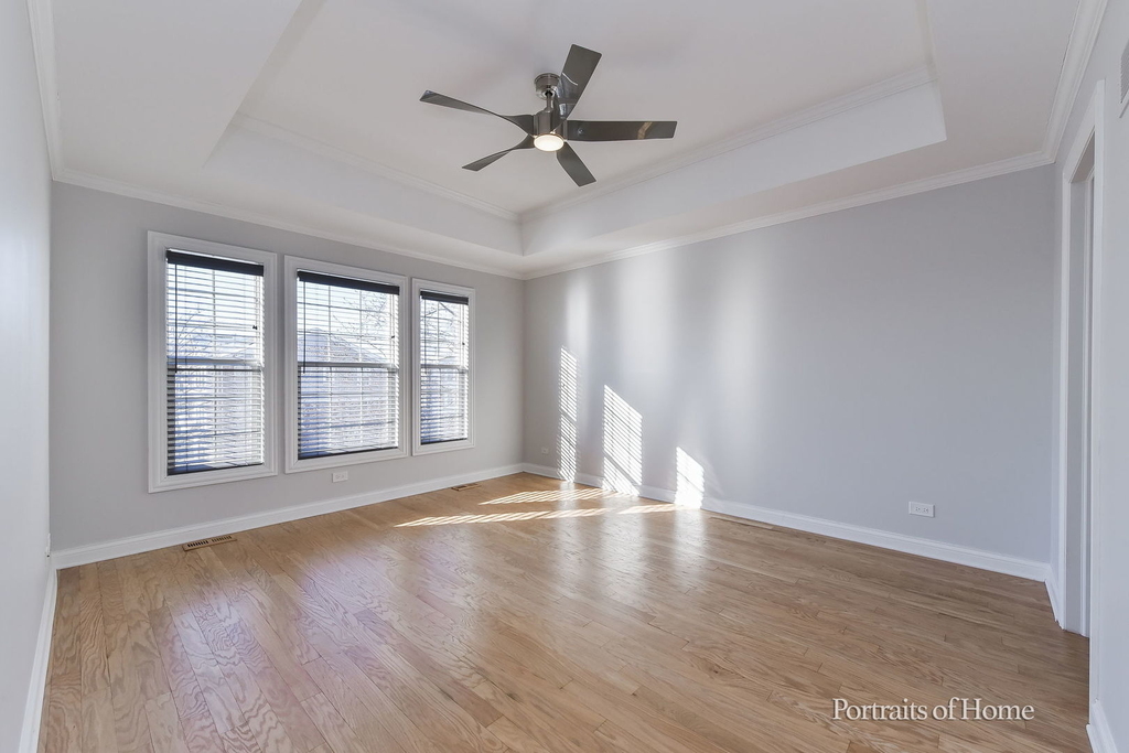 850 Shandrew Drive - Photo 15