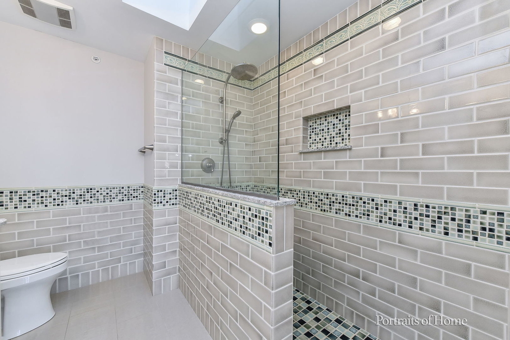 850 Shandrew Drive - Photo 18