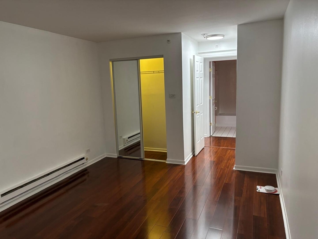 1900 W Knightsbridge Drive - Photo 8