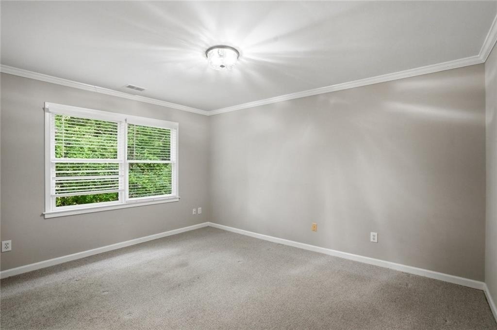 360 Landing Entry - Photo 15