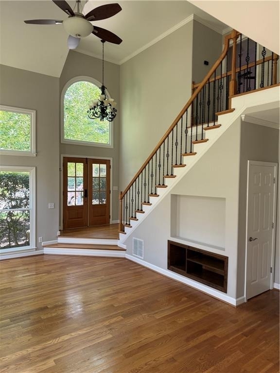 360 Landing Entry - Photo 2