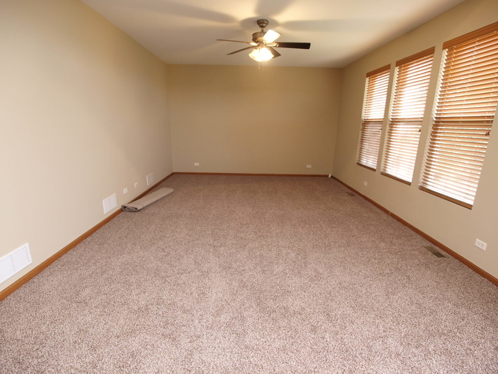 8116 Bluestem Avenue - Photo 7
