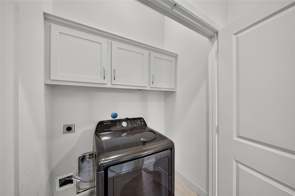 818 Lester Street - Photo 44
