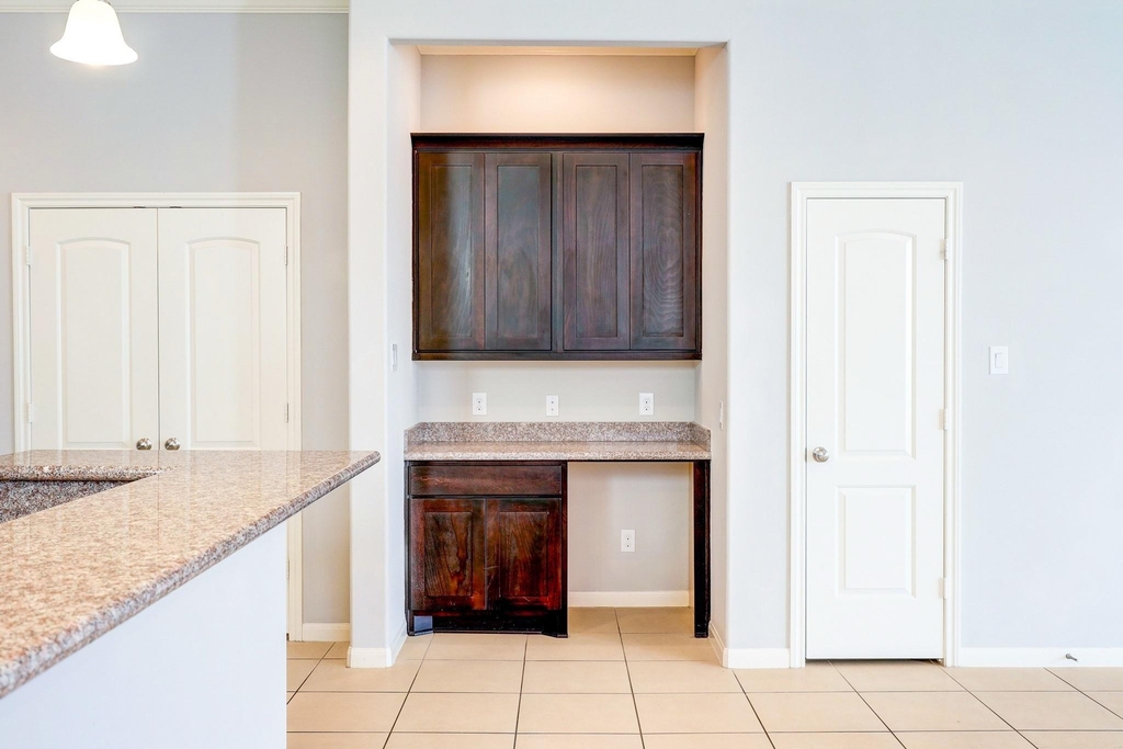 2727 Misty Heath Lane - Photo 13