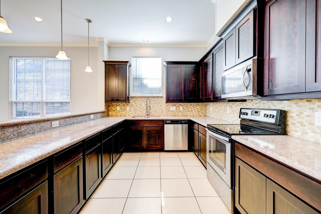 2727 Misty Heath Lane - Photo 16