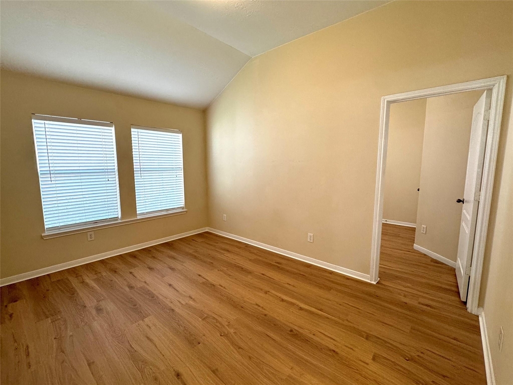 3011 Sunchase Court - Photo 9
