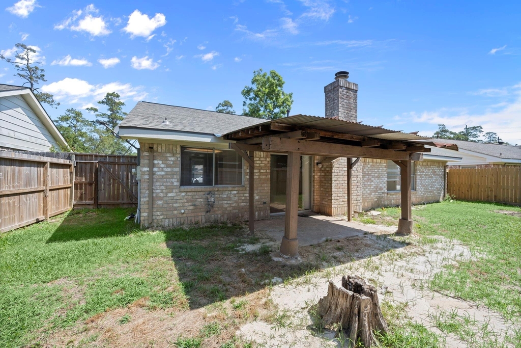 7415 Creekfield Drive - Photo 3