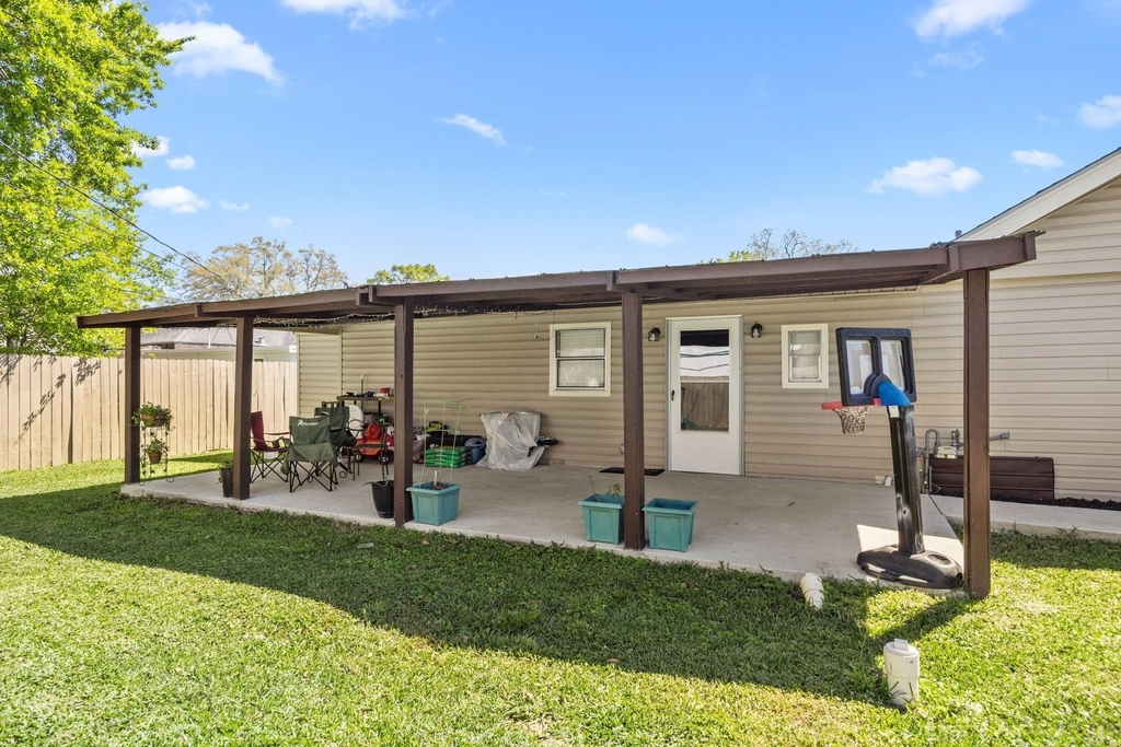 1211 Trimm Avenue - Photo 19