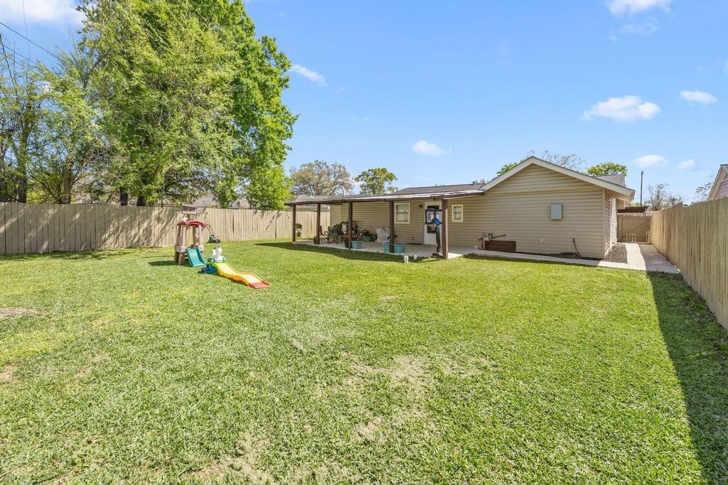 1211 Trimm Avenue - Photo 22