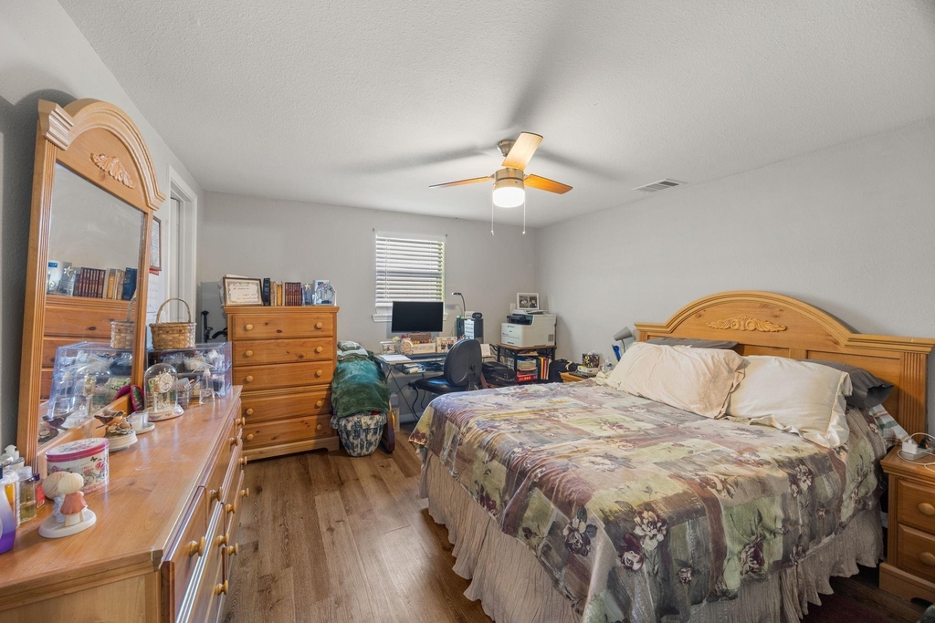 1211 Trimm Avenue - Photo 16