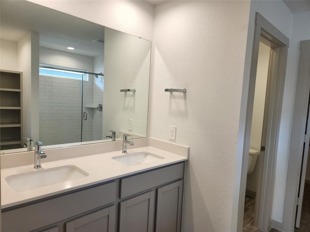 7826 Sleek Flock Lane - Photo 9