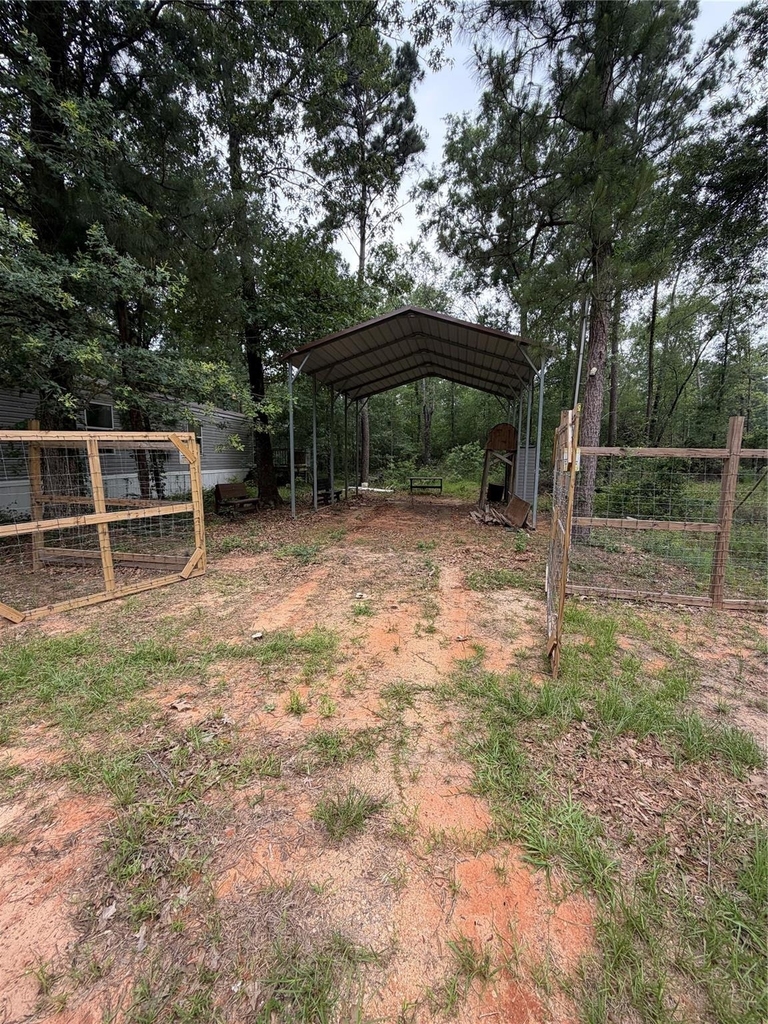 225 Lakecrest - Photo 0